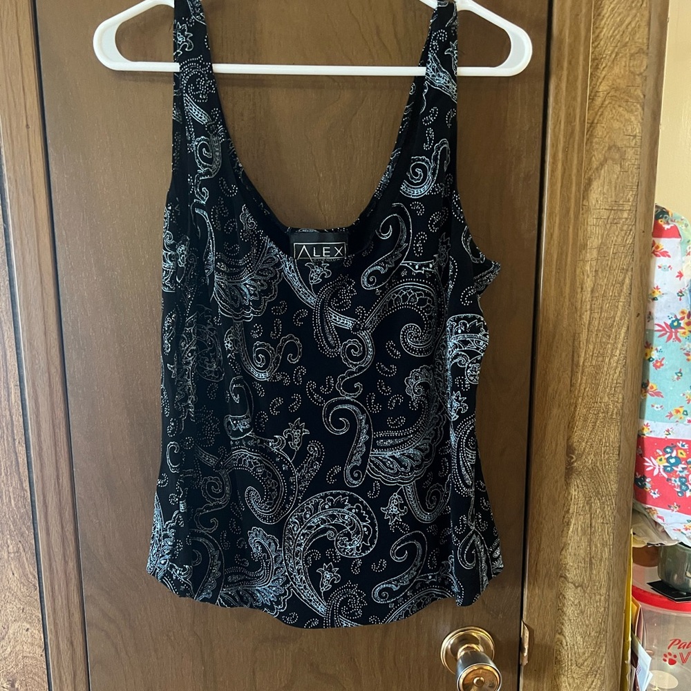 Alex Evenings Black and Blue Fitted Sleeveless Camisole